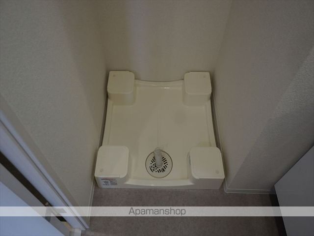 SOLメイクス新栄の内装写真