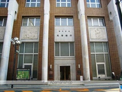 和歌山県和歌山市新中通５丁目[1K/29.5m2]の周辺7