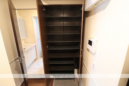 エスペランサ千種[1LDK/35.82m2]の収納2