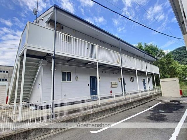 向山ハイツの外観写真