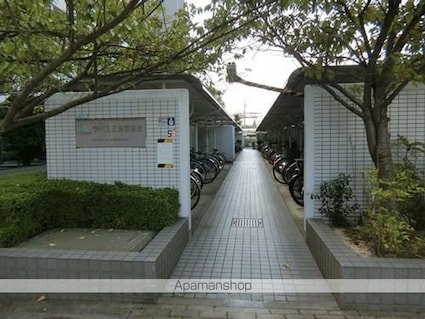 サーパス三津壱番館[3LDK/71.32m2]の共用部