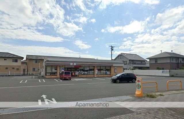 SERENADEの周辺写真