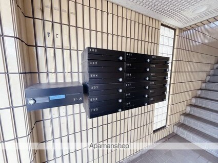 第６センチュリーハイム[2LDK/47.5m2]の共用部2