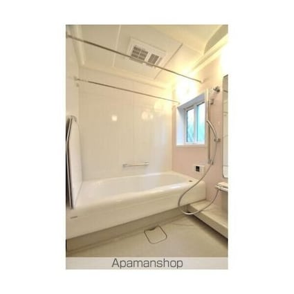 Ｊ　Ｗｉｎｇ　ＥａｓｔＷｅｓｔ[2LDK/69.14m2]のバス