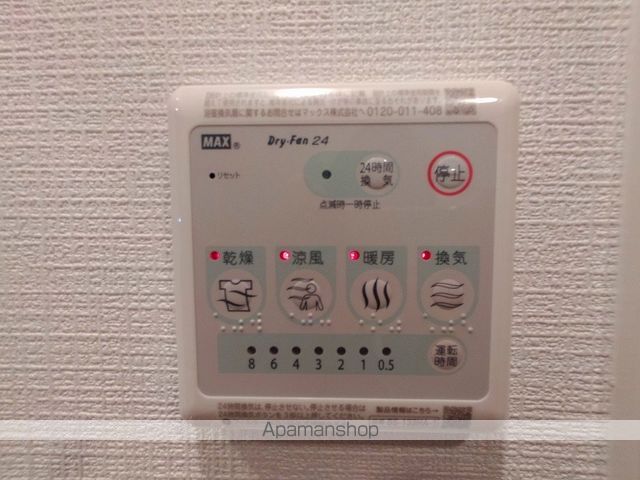 ESLEAD新大阪ラヴァーグの内装写真
