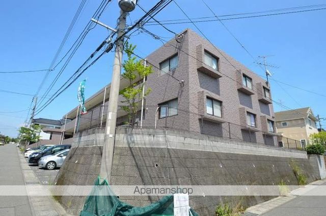 ラポール伊敷の外観写真