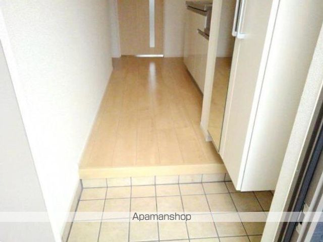 クレセント 太平通の内装写真