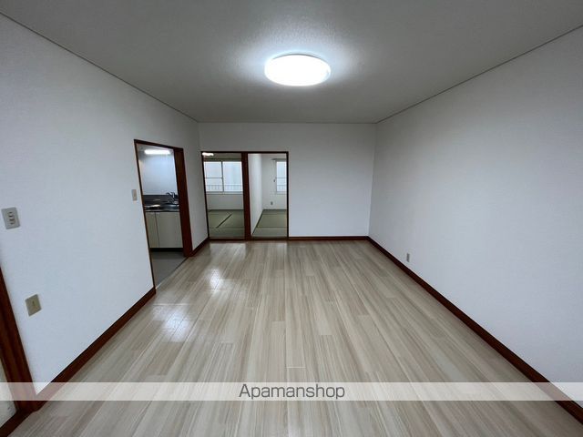 小林ハイツの内装写真