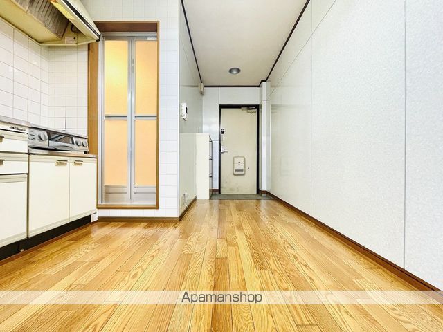 ウッディーR ワンの内装写真