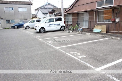 セジュール三谷[1K/26.71m2]の駐車場2