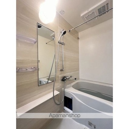 コンフォリア・リヴ目黒碑文谷[1K/25.52m2]のバス