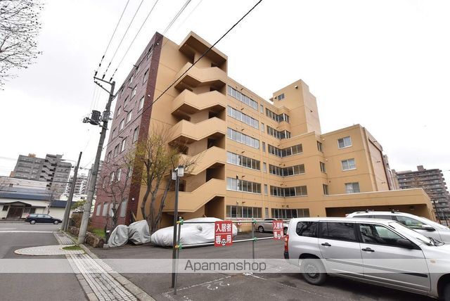 パークノヴァ北円山の外観写真