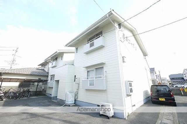 星島コーポA棟の外観写真