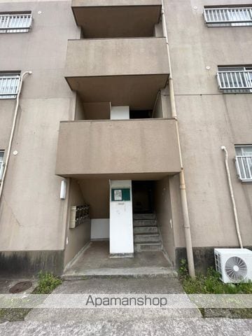 サルヴァトーレ花ヶ島の玄関写真