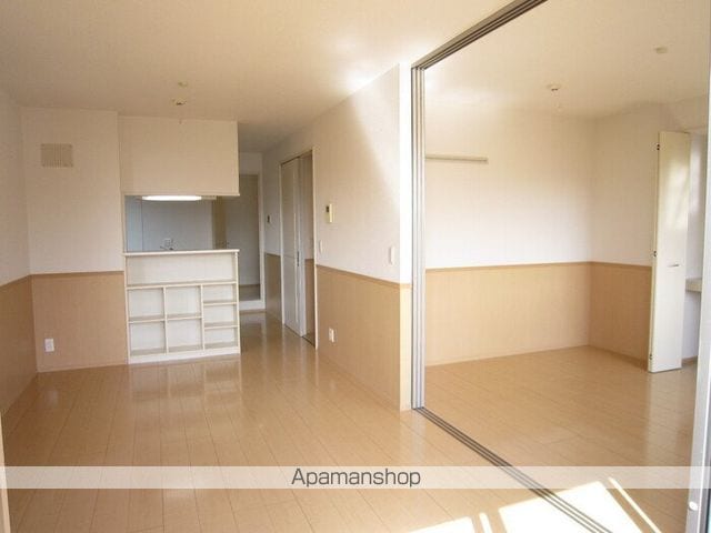 コンフォート東川口 B棟の内装写真