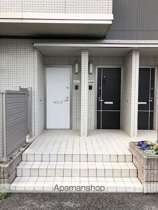 ルミエール[2LDK/63.62m2]のエントランス1