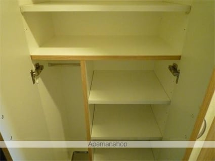ルーブル方南町弐番館[1K/25.52m2]の収納1