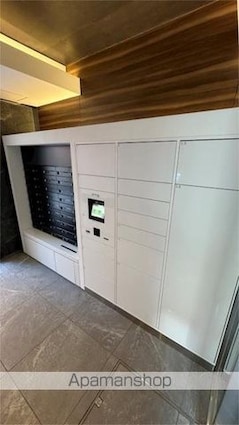 東京都三鷹市上連雀４丁目[2DK/44.83m2]のロビー