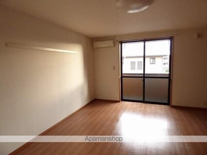 Ｊｅ　ｌｅ　ｐｒｅｎｄｓ　（ジュルプラン）[1K/34m2]のリビング・居間