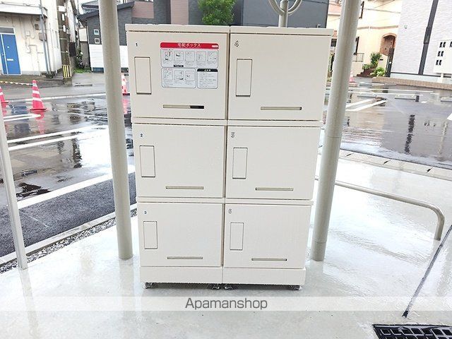 アルバ ウエストの内装写真