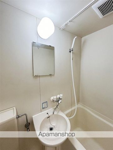 メゾンKーIの内装写真
