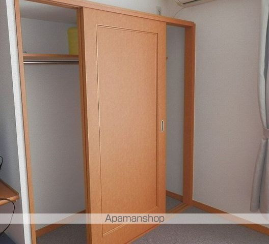 レオパレスマイ ドーム 大井の内装写真