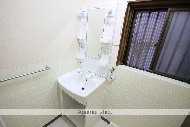 各務原市 2階建 築45年の内装写真
