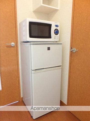 レオパレスレイルサイド高根台の内装写真