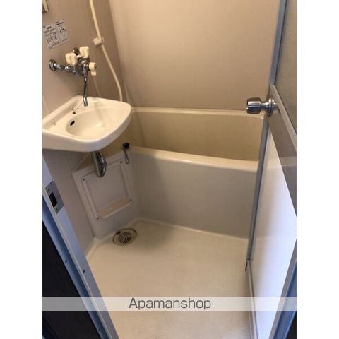 アパートメントワキザカの内装写真