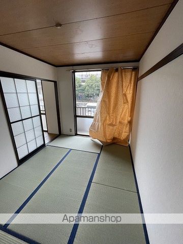 サンハイツ花堂の内装写真