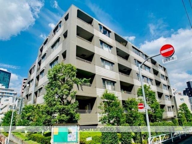 アパートメンツ東山の外観写真