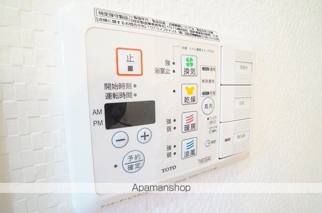 レグラス横浜西口の内装写真