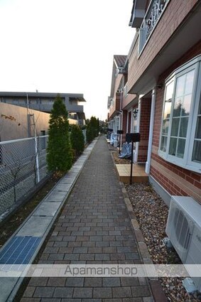 カサ・スペリオルＡ[2LDK/80.11m2]の共用部1