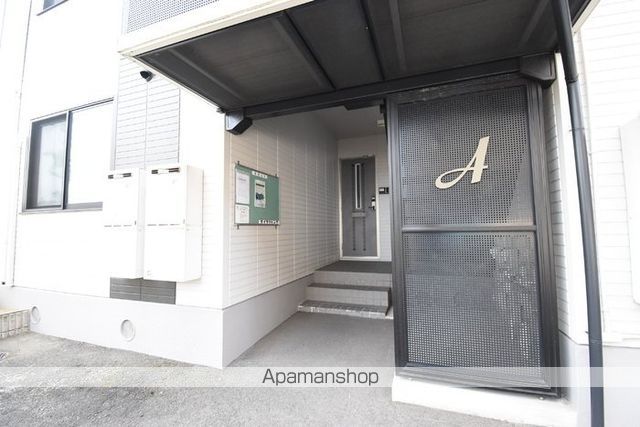 エクセレンスファミール木太 A棟の玄関写真