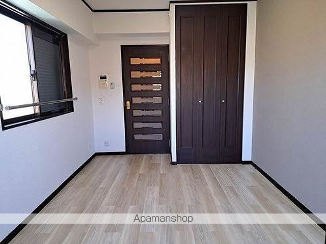 ライオンズマンション西千石の内装写真
