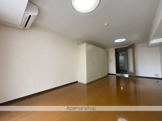 RISE COURT BWの内装写真