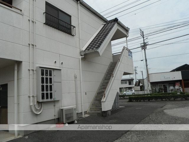 藤田ビルの玄関写真