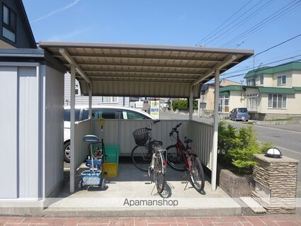 リビングタウン青葉　Ａ[2LDK/60.75m2]の共用部3
