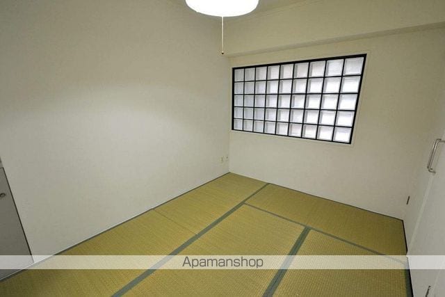 マトリックスの内装写真