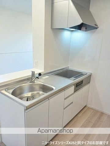 イースト オレヌの内装写真