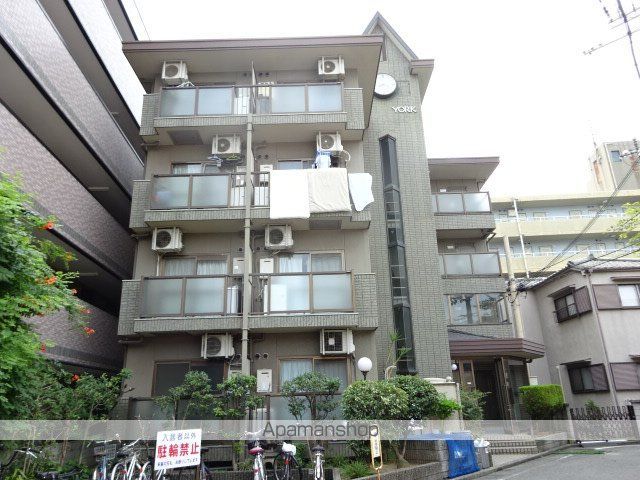 コートヨークの外観写真