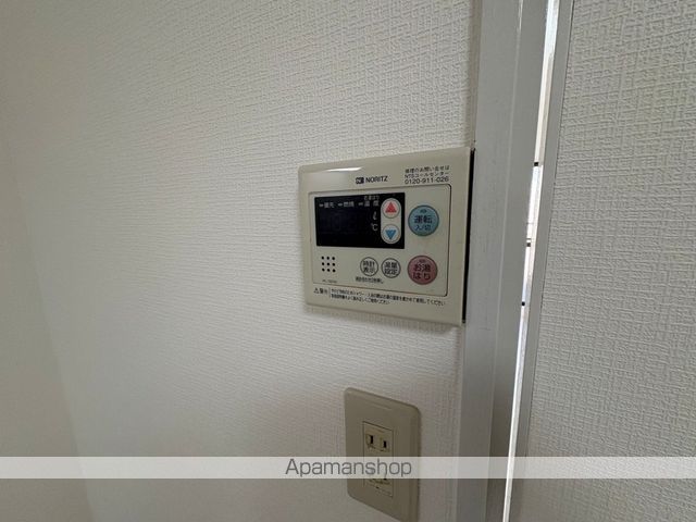 マンションアフルエンスの内装写真