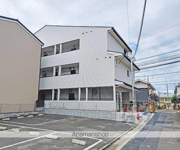 セレニティ伏見桃山の外観写真