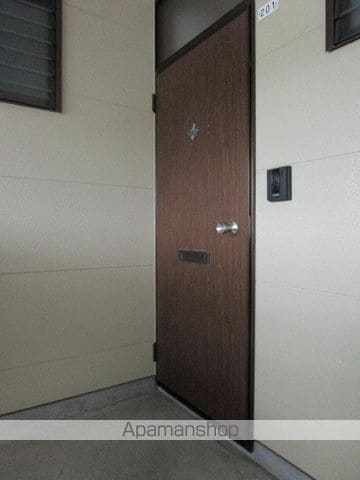 エクセレンス一番館の玄関写真