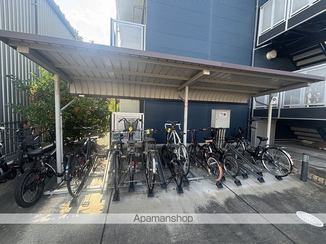 レオパレス大曽根駅前の外観写真