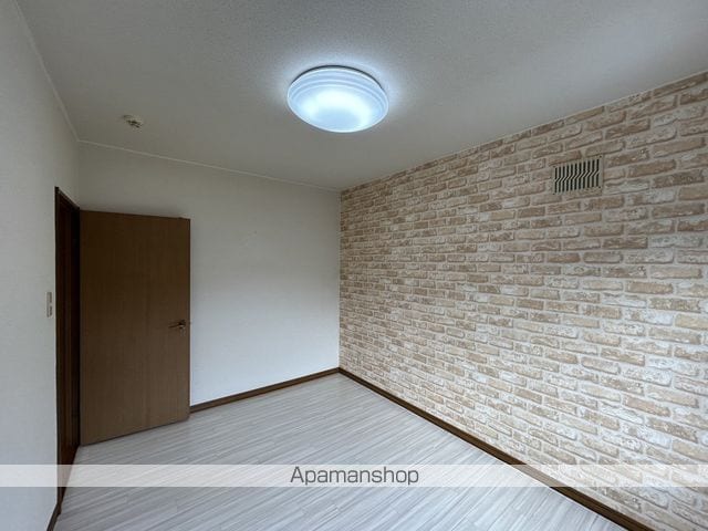 PLAZA IN 花川 A棟の内装写真