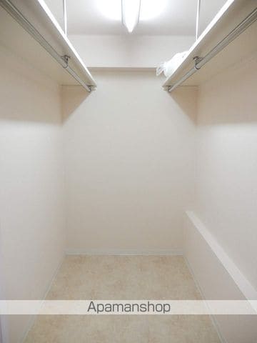 セントレイクセレブ大曽根の内装写真