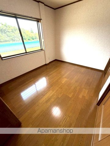 ハピネス本郷IIの内装写真