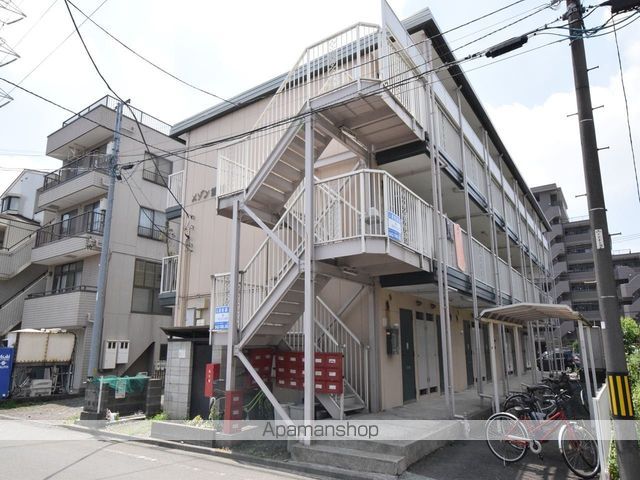 メゾン飯嶋の玄関写真