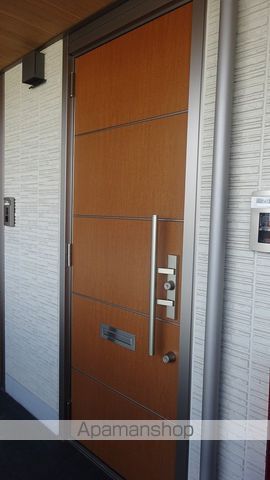 CASA AMBIERAの玄関写真